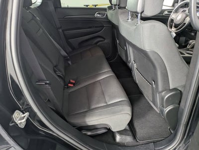 2019 Jeep Grand Cherokee Laredo E 4x2