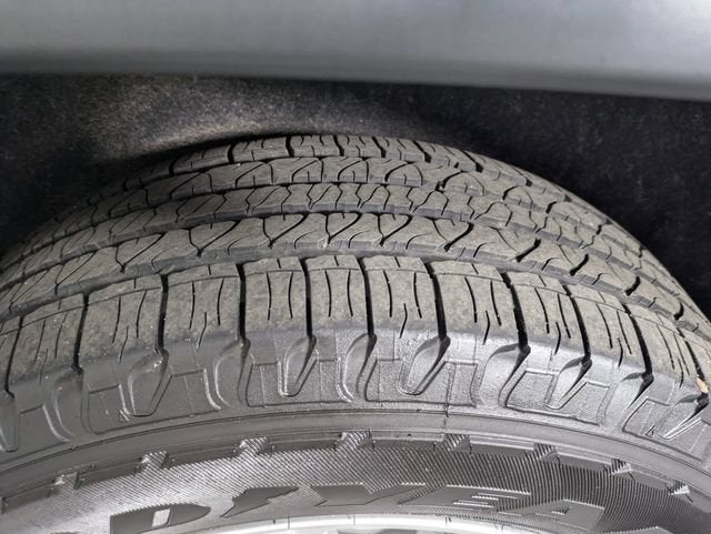 2019 Jeep Grand Cherokee Laredo E 4x2