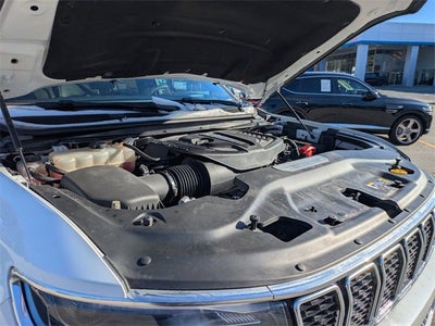 2024 Jeep Wagoneer L Series III