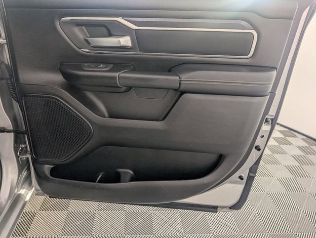 2025 RAM 1500 Big Horn Crew Cab 4x4 5'7" Box
