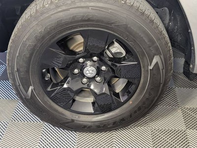 2025 RAM 1500 Big Horn Crew Cab 4x4 5'7" Box