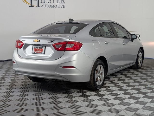 2018 Chevrolet Cruze LS