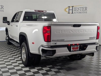2022 Chevrolet Silverado 3500 HD High Country DRW