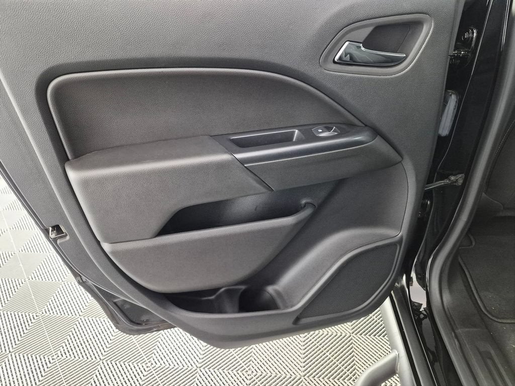 2022 Chevrolet Colorado 2WD LT