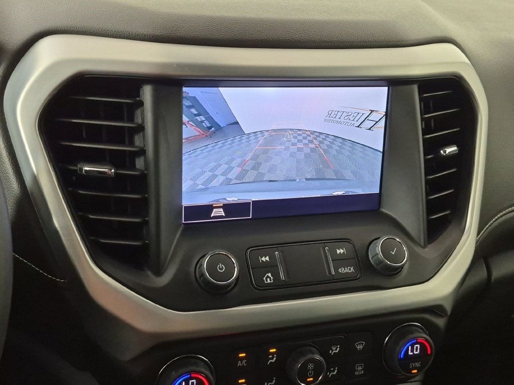 2023 GMC Acadia SLT