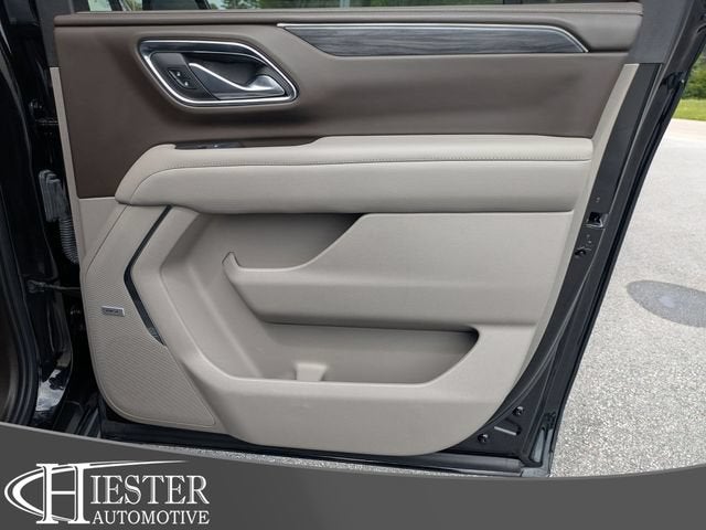 2022 GMC Yukon XL SLT