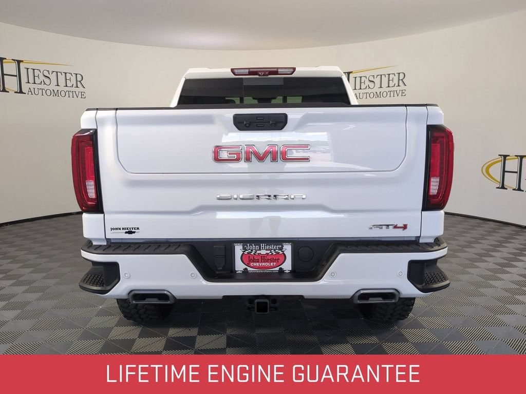 2024 GMC Sierra 1500 AT4