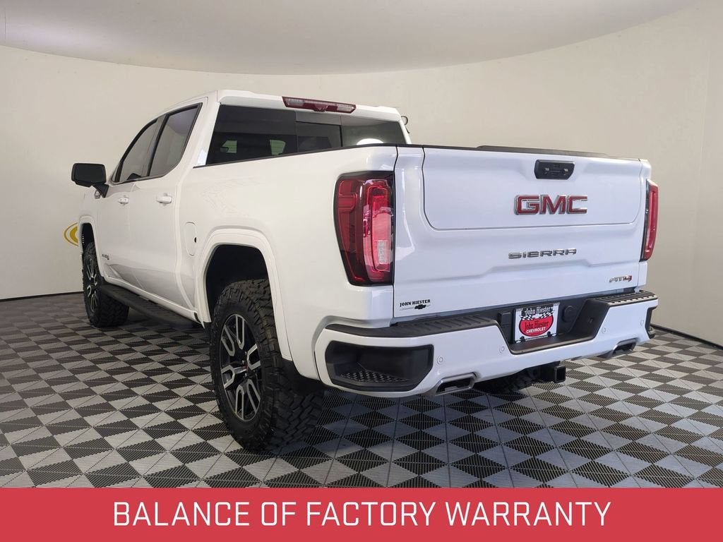 2024 GMC Sierra 1500 AT4
