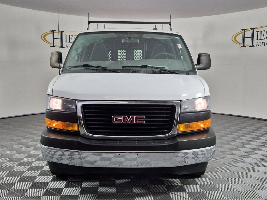 2022 GMC Savana Cargo 2500 RWD 2500 Regular Wheelbase Work Van