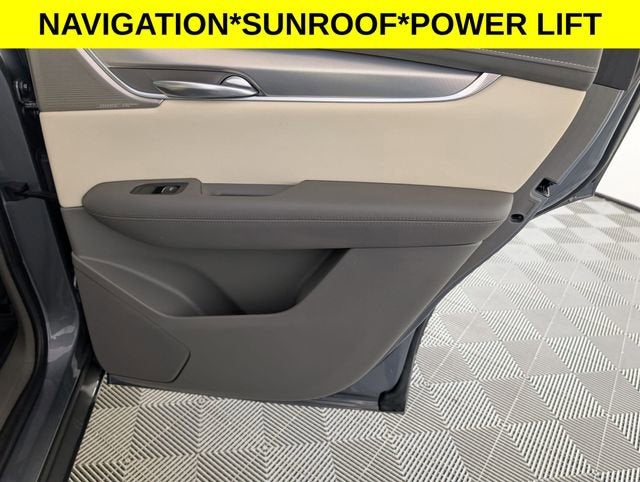 2021 Cadillac XT5 FWD Premium Luxury