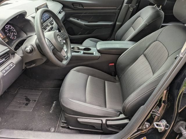 2025 Nissan Altima S FWD