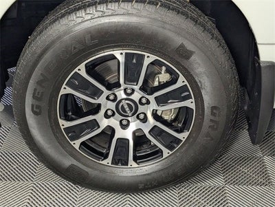 2024 Nissan Titan SV