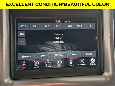 2022 Dodge Challenger SXT