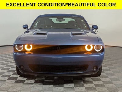 2022 Dodge Challenger SXT