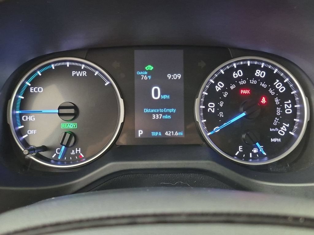 2022 Toyota RAV4 Hybrid LE