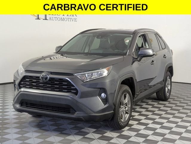 2020 Toyota RAV4 XLE