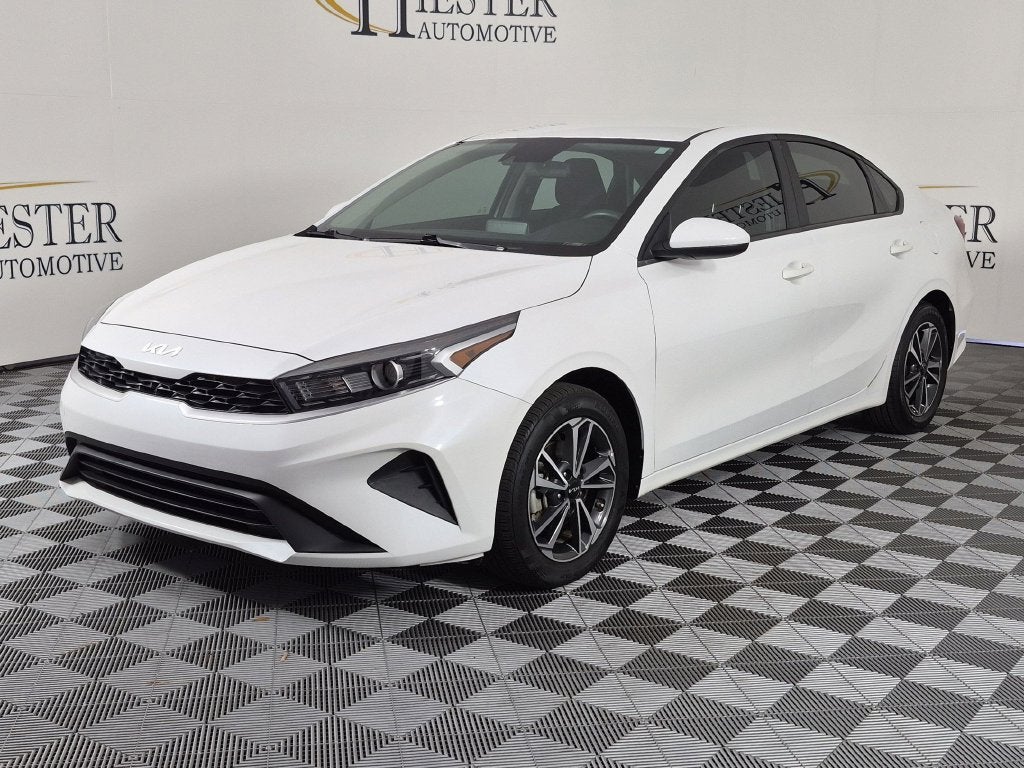 2024 Kia Forte LXS