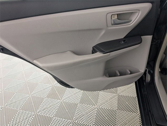 2016 Toyota Camry XLE