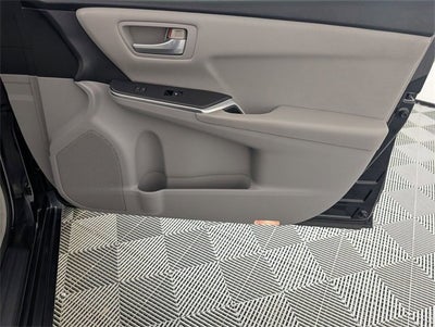 2016 Toyota Camry XLE