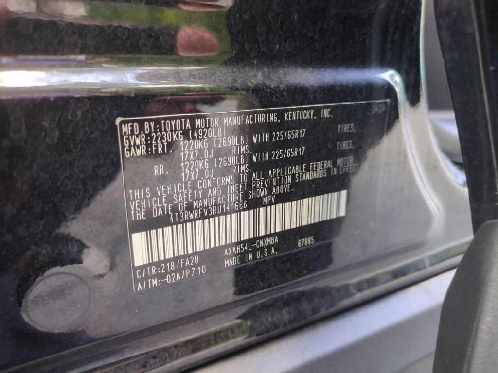 2024 Toyota RAV4 Hybrid XLE