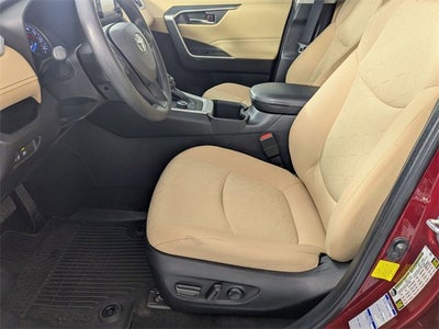 2022 Toyota RAV4 Hybrid XLE