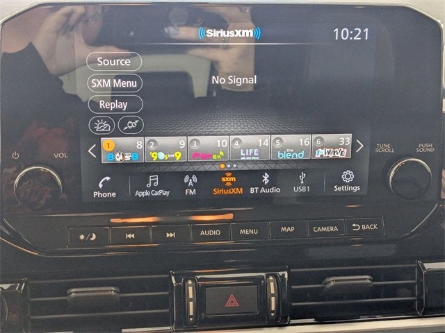 2022 Nissan Pathfinder SL