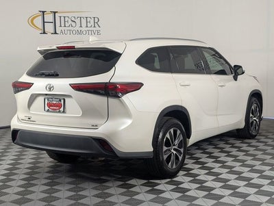 2021 Toyota Highlander XLE