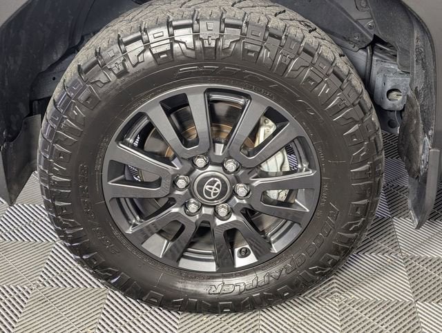 2024 Toyota Land Cruiser BASE