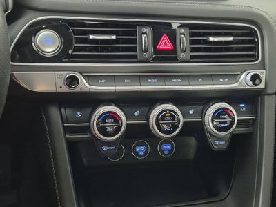 2023 Genesis G70 2.0T RWD