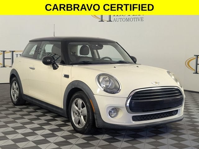 2017 MINI Hardtop Cooper