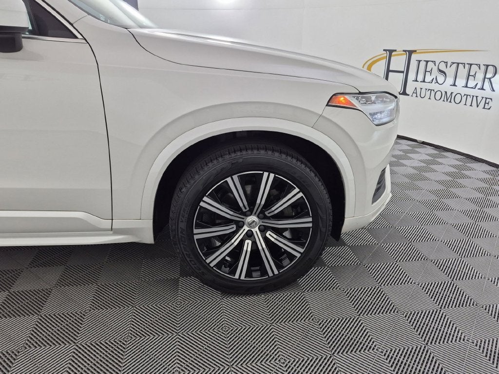 2020 Volvo XC90 T5 Momentum 7 Passenger
