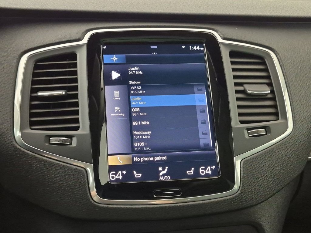 2020 Volvo XC90 T5 Momentum 7 Passenger
