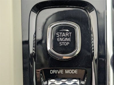 2021 Volvo XC60 Momentum