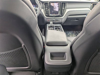 2025 Volvo XC60 Plus