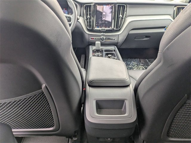 2025 Volvo XC60 Plus