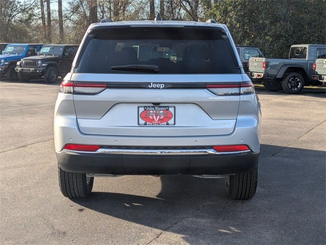 2025 Jeep Grand Cherokee Laredo X