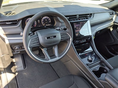 2025 Jeep Grand Cherokee Laredo X