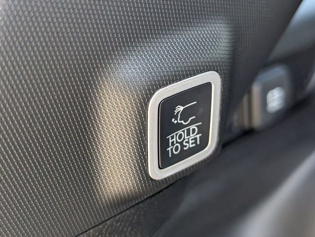 2026 Jeep Grand Cherokee GRAND CHEROKEE LAREDO ALTITUDE 4X2