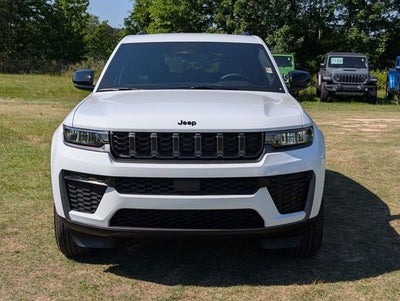 2026 Jeep Grand Cherokee GRAND CHEROKEE LAREDO ALTITUDE 4X2