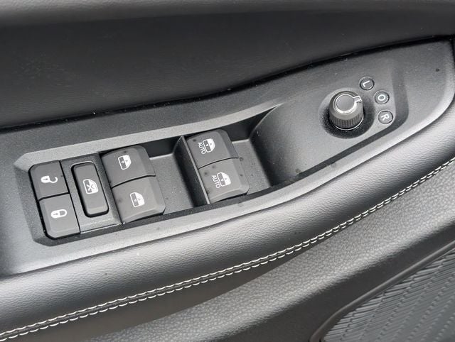 2026 Jeep Grand Cherokee GRAND CHEROKEE LAREDO ALTITUDE 4X2