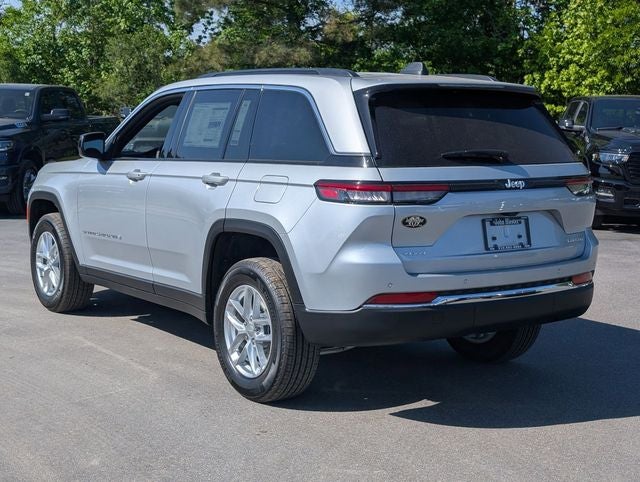 2026 Jeep Grand Cherokee GRAND CHEROKEE LAREDO 4X4