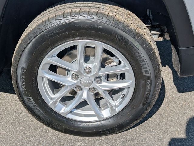 2026 Jeep Grand Cherokee GRAND CHEROKEE LAREDO 4X4