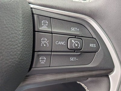 2026 Jeep Grand Cherokee Laredo