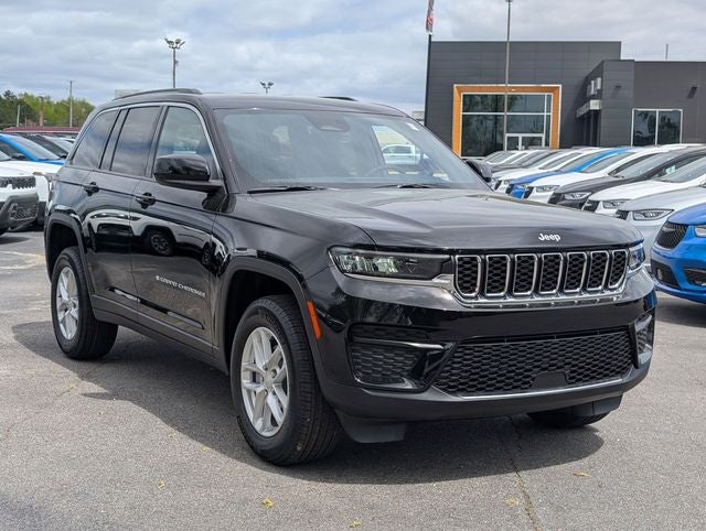 2026 Jeep Grand Cherokee Laredo