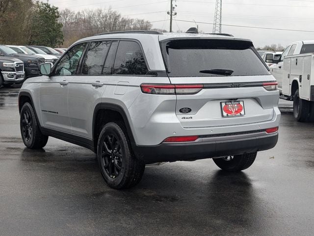 2026 Jeep Grand Cherokee Laredo