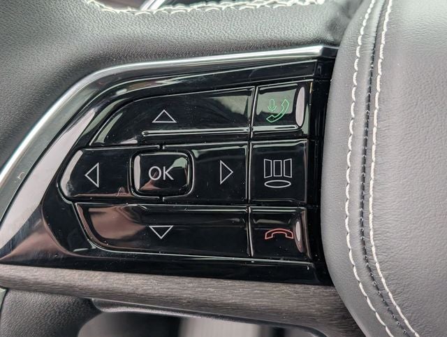 2025 Jeep Grand Cherokee Overland