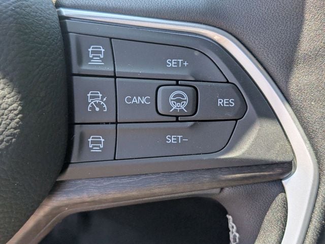 2026 Jeep Grand Cherokee GRAND CHEROKEE L LIMITED 4X2