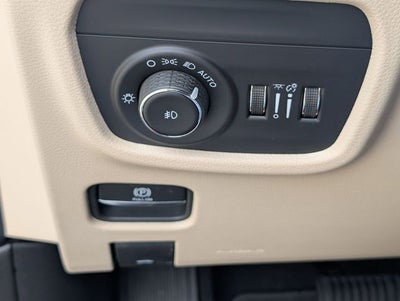 2026 Jeep Grand Cherokee GRAND CHEROKEE L LIMITED 4X2