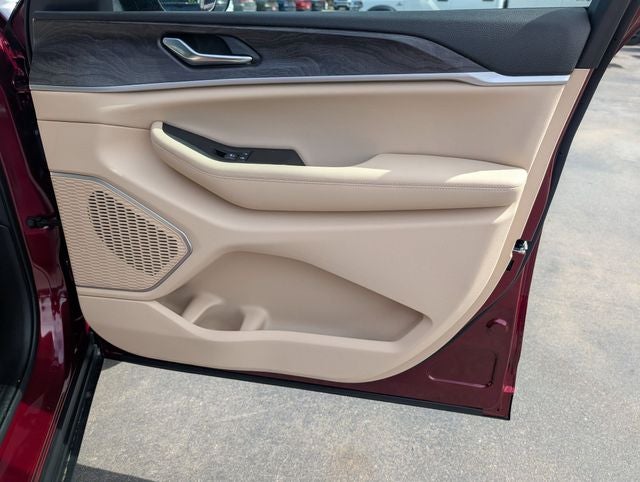 2026 Jeep Grand Cherokee GRAND CHEROKEE L LIMITED 4X2