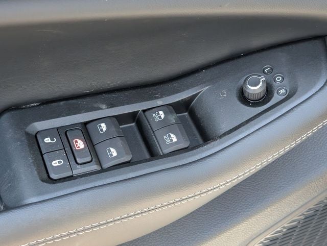 2026 Jeep Grand Cherokee GRAND CHEROKEE L LAREDO X 4X4